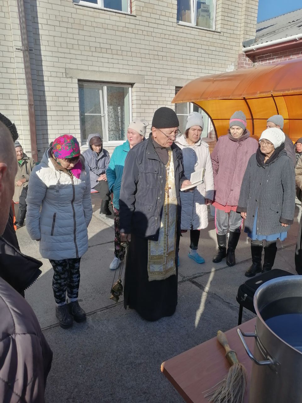 Приезд священника Посольского Спасо-Преображенского мужского монастыря